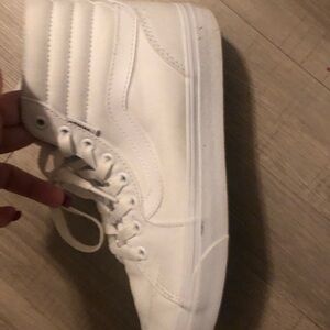 Semi new vans high tops worn 2x